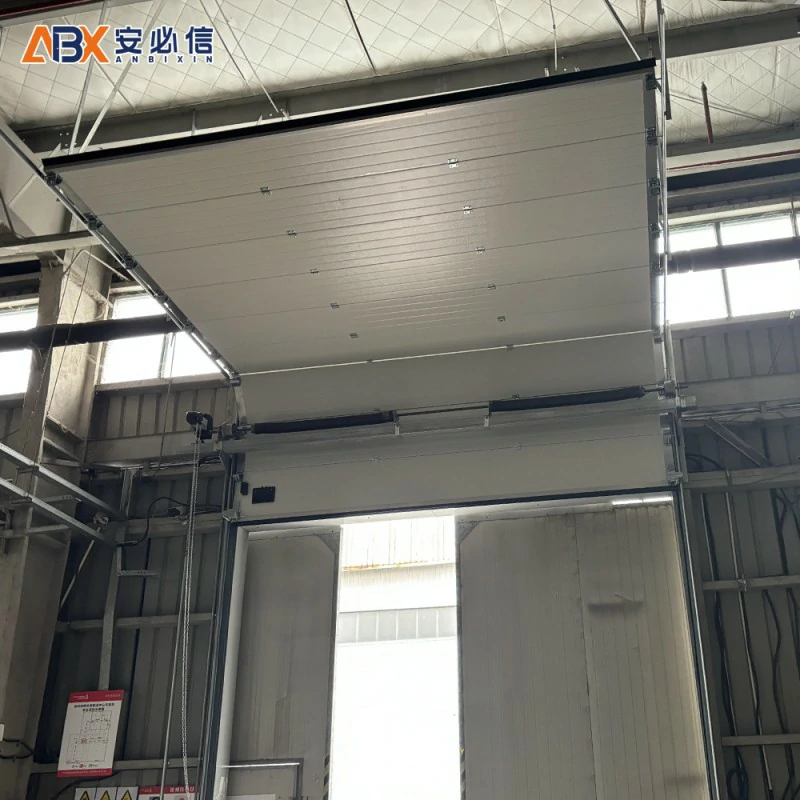 白银铝板提升门